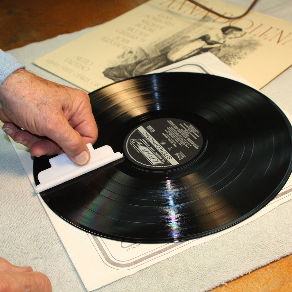 The Last Factory Heritage Record Preservative & Cleaning Kit with Microfiber Applicators